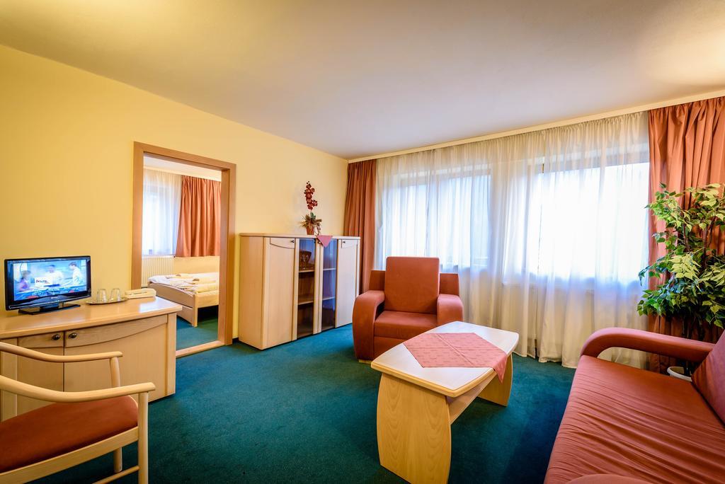 Hotel Boboty Terchová Quarto foto