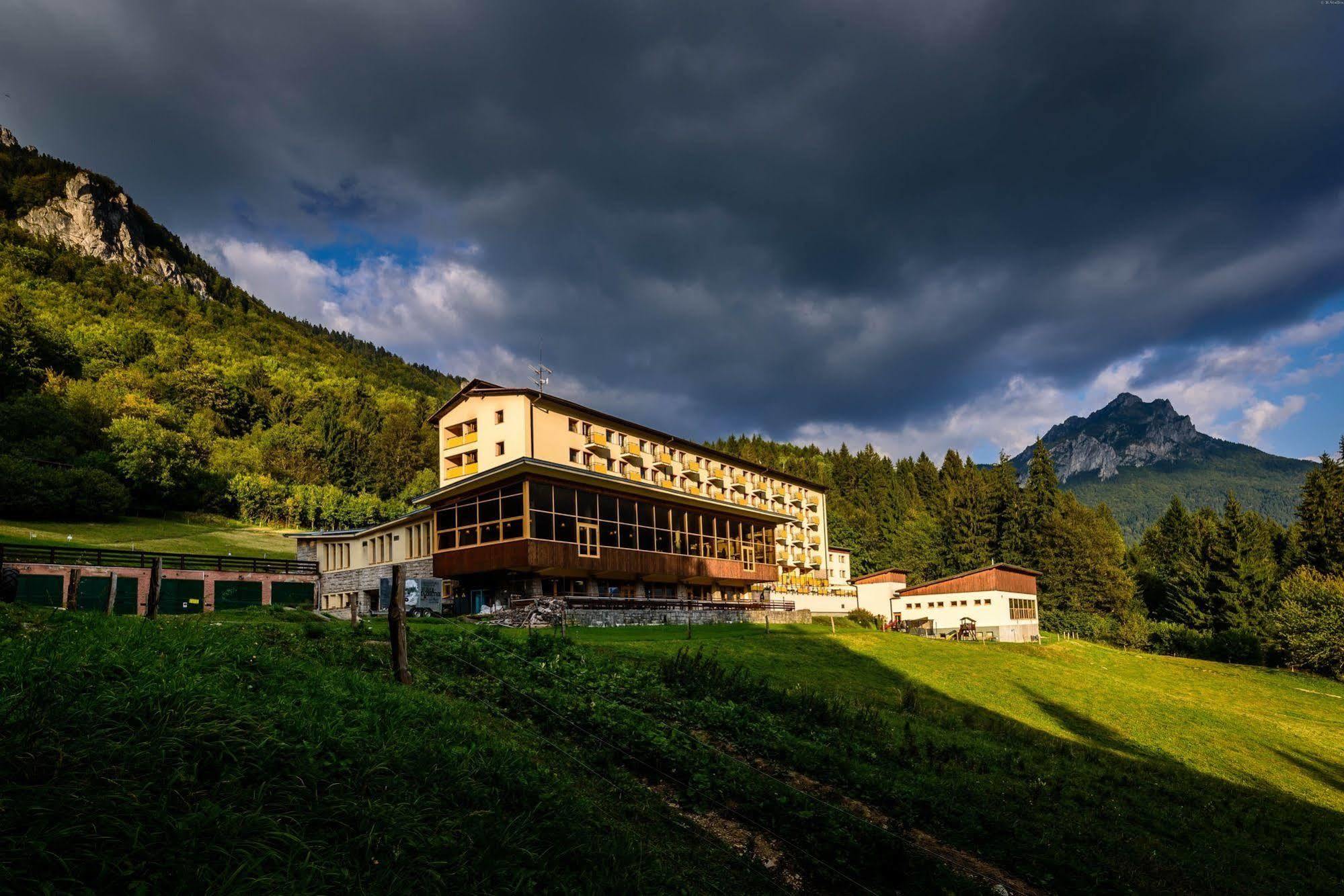 Hotel Boboty Terchová Exterior foto